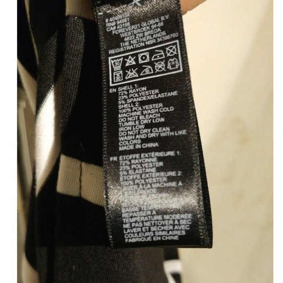 Forever 21 dress Black And White Striped - Picture 7 of 9